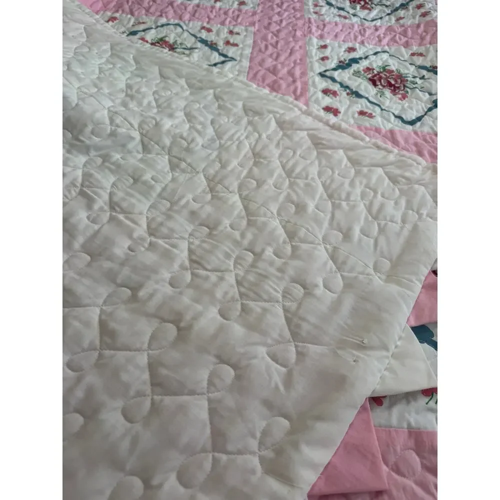Vintage Hand Painted Floral Quilt Prairie Point Edge Cottagecore Queen 92 x 90